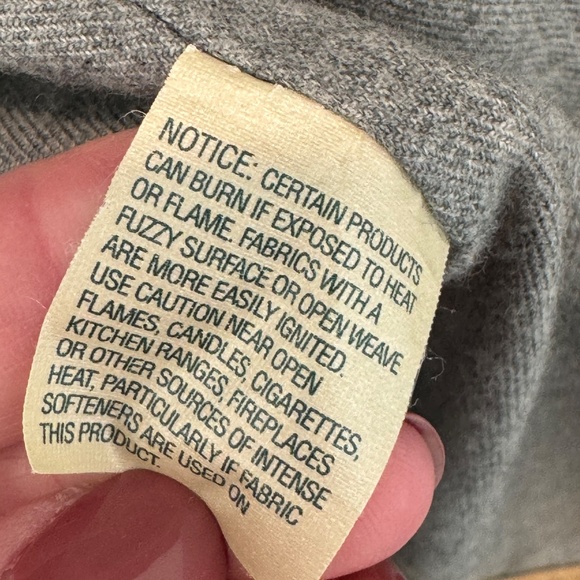 LL Bean Adirondack Chore Barn Coat Jacket Women’s Beige Corduroy Collar Cuff  L - Picture 12 of 15